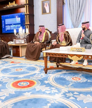 الأمير حسام بن سعود يطلع على جهود منصة " جود الإسكان" في منطقة الباحة